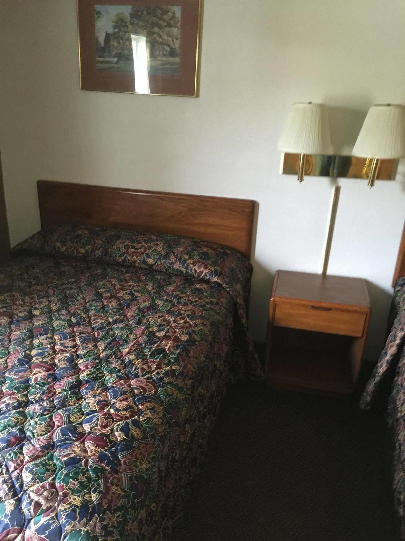 Woodridge Motel Терре-Хот Экстерьер фото